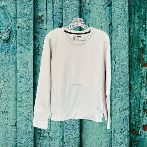 5.11 Women's Fleece Lined Pullover Crew Neck Kangaroo Pocket Cream Size Large - Picture 13 of 13